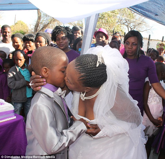 Senior Citizen Helen Shabangu Marries 9 Year-Old Boy Saneie Masilela For The Second Time 